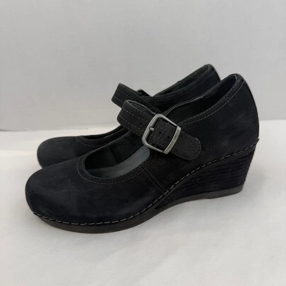 Dansko black nubuck